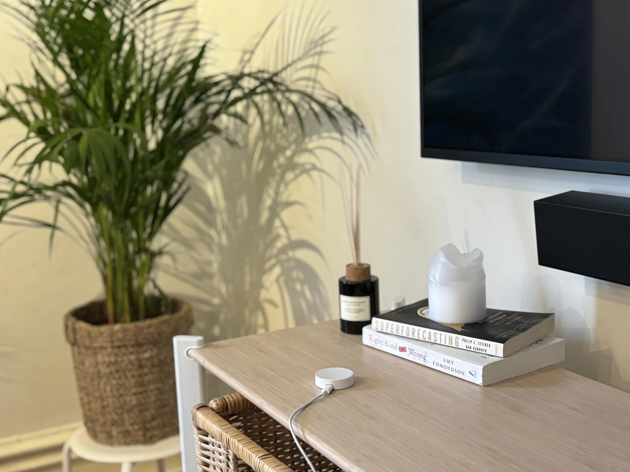 Hub Mini | Hub de hogar Inteligente | Controles importan, Alexa, SmartThings, Philips Hue, Nanoleaf, Dispositivos compatibles Flic través de un botón o Flic Twist