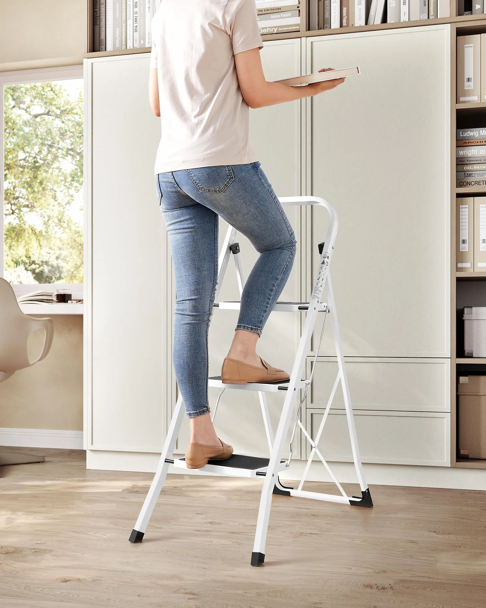 SONGMICS Escalera de Tijera 3 Peldaños Plegable 150 kg Blanco GSL03WT