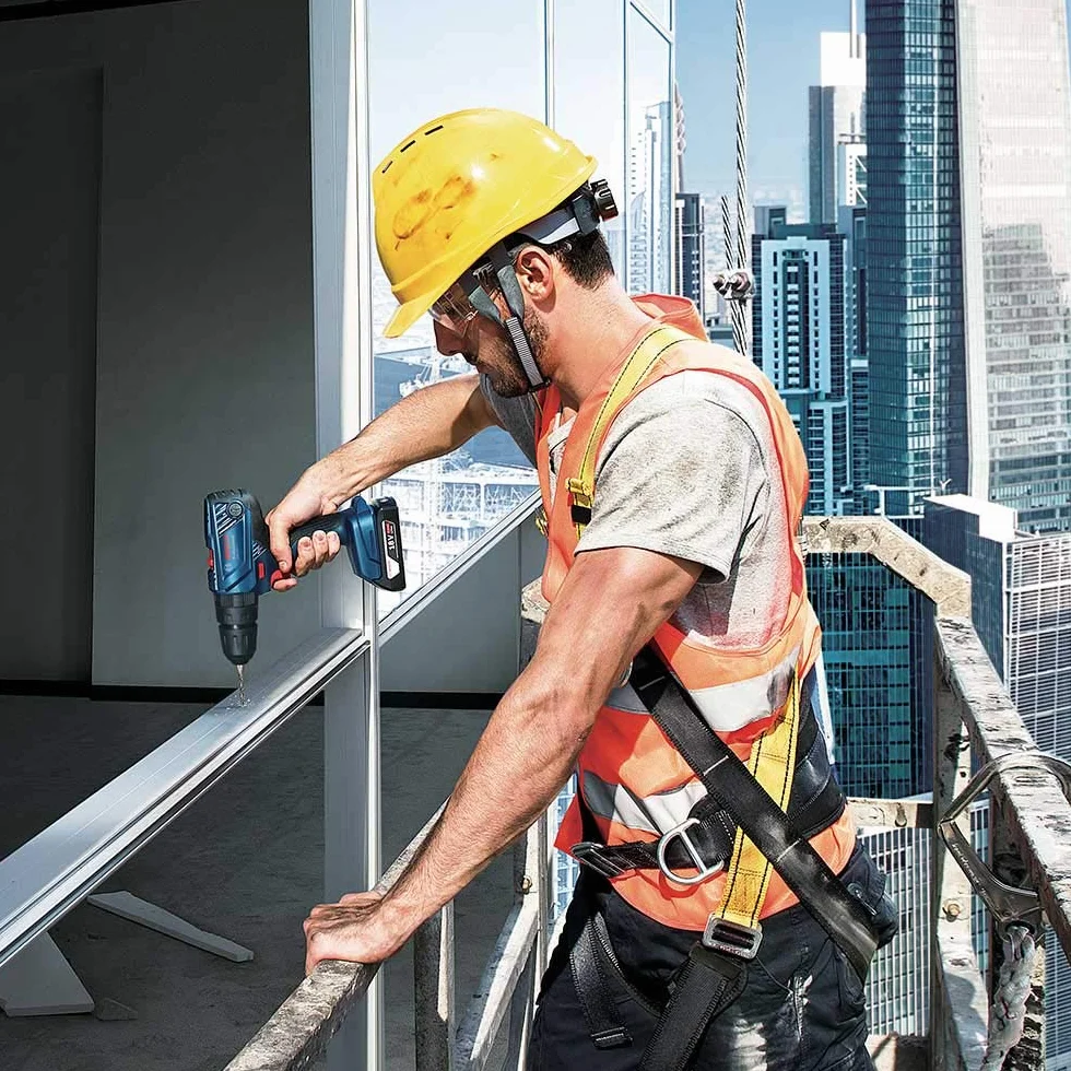 Bosch Juego de 103 piezas mixtas de brocas y puntas de atornillar de titanio (para madera, piedra, metal, para atornilladores y taladros)