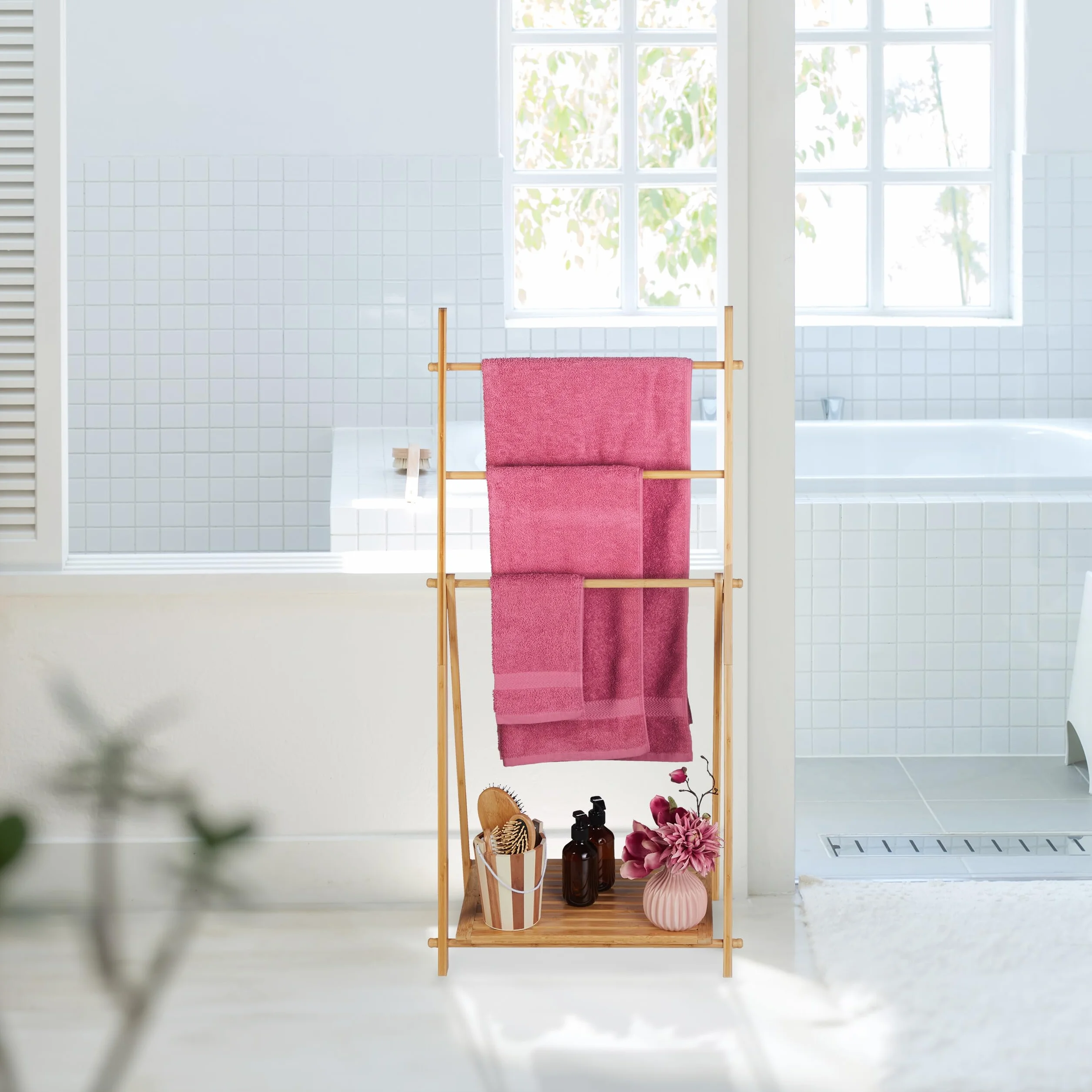 Relaxdays Toallero de Pie Bambú 3 Brazos 110 x 53 x 31,5 cm Plegable Natural