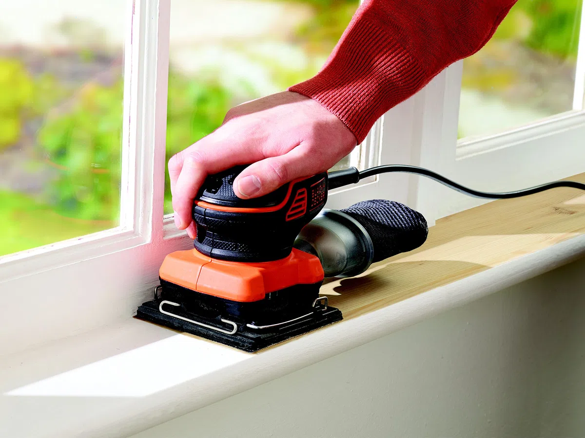 BLACK+DECKER KA450 KA450 Lijadora Orbital 220W 1 4 Hoja con accionador a presión 220W Naranja