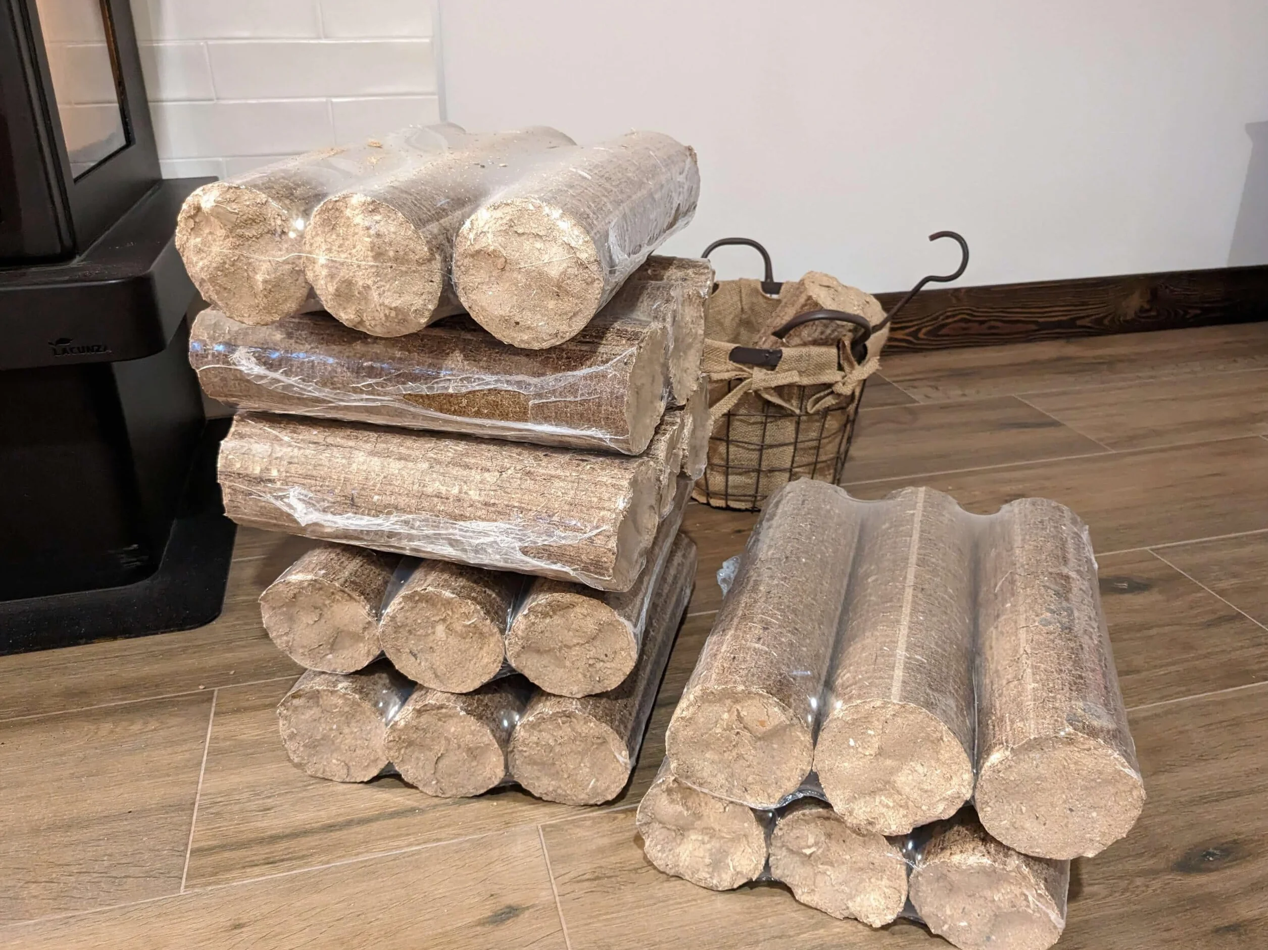 Suinga Briquetas de Madera Ecológicas Encina 14 Kg – Briquetas para Chimenea, Combustible Natural para Estufas y Chimeneas