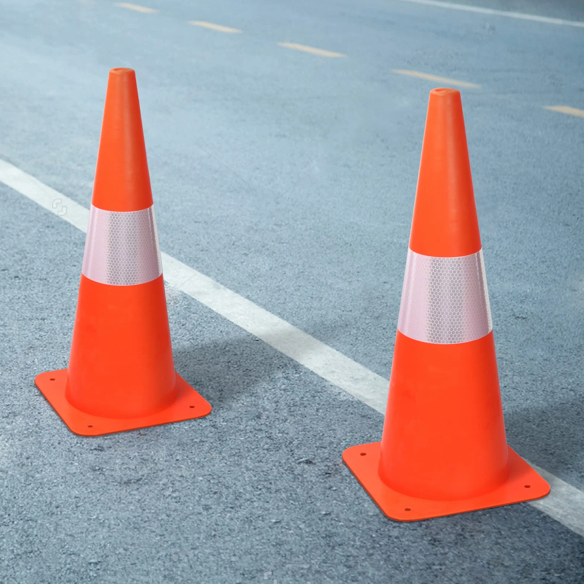 Conos de Advertencia de 38 cm, 4 Conos de Tráfico Apilables para Exteriores
